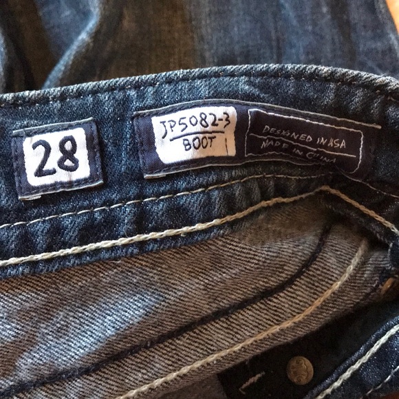 Angel wings miss me jeans!! - Picture 4 of 4